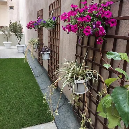 Garden Escape In Thessaloniki! Apartment *