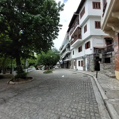 Garden Escape In Thessaloniki! Apartamento *