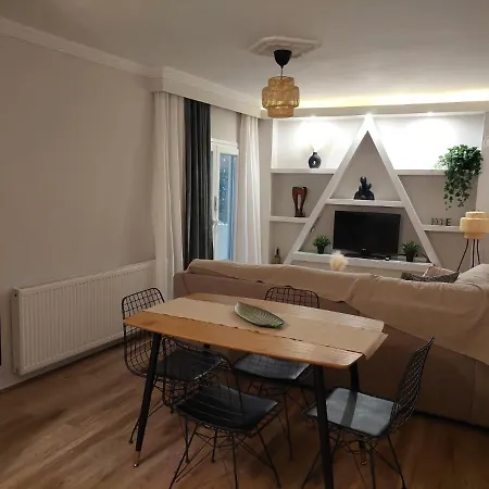 Garden Escape In Thessaloniki! סלוניקי