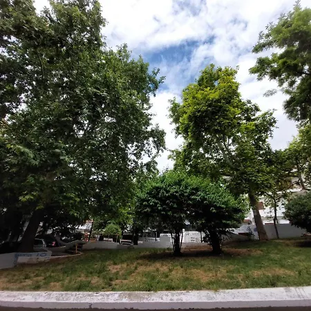 Garden Escape In Thessaloniki! Apartment Thessaloniki