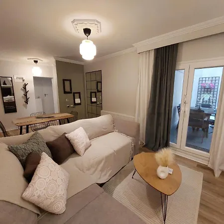 Garden Escape In Thessaloniki! Apartamento Tesalónica